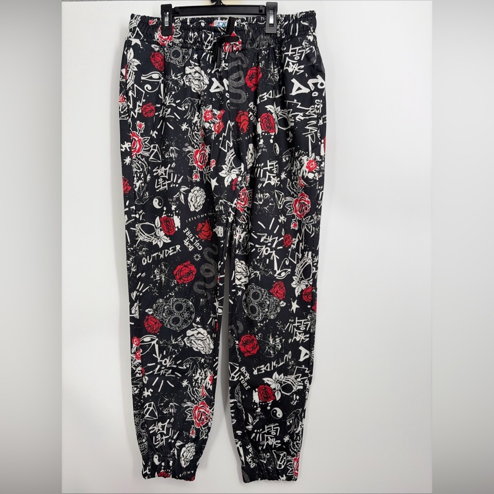 The Fresh Prints Of Bel Air Joggers Mens Size LG Graffiti Tattoo Art Roses